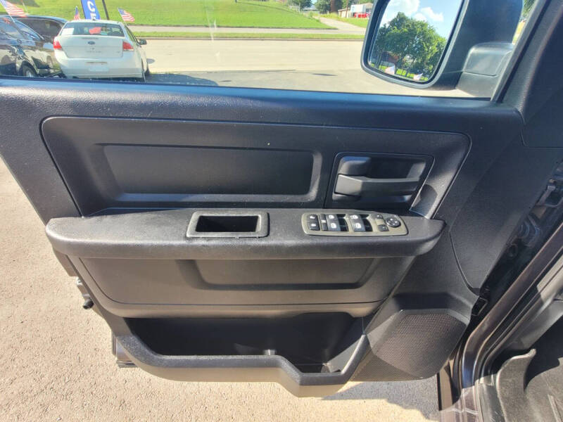 2014 RAM 1500 Express