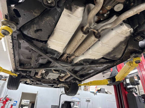 2004 Ford Thunderbird Deluxe