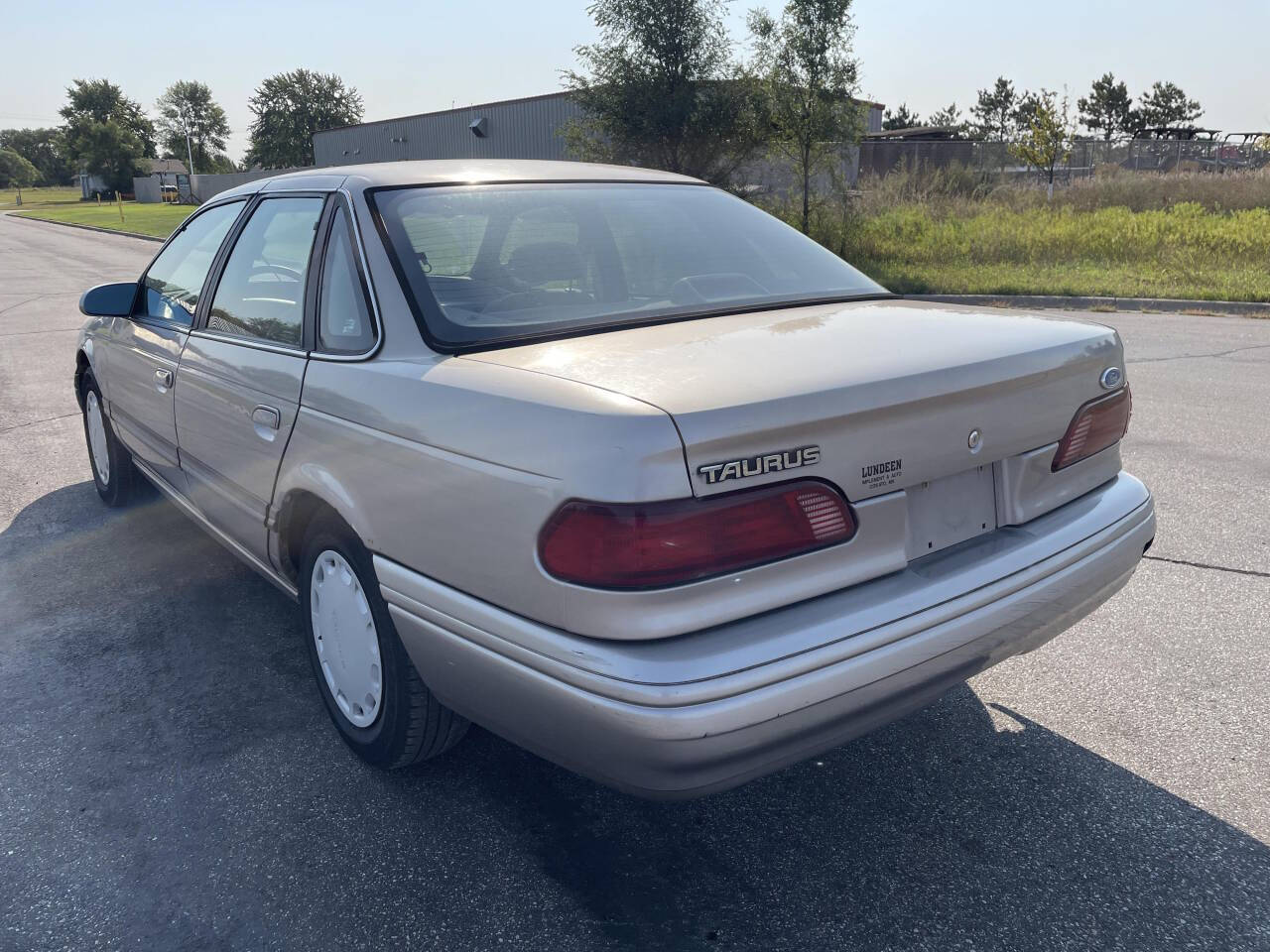 1994 Ford Taurus for sale at Twin Cities Auctions in Elk River, MN