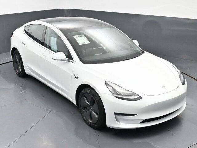 2019 Tesla Model 3 Standard Range Plus