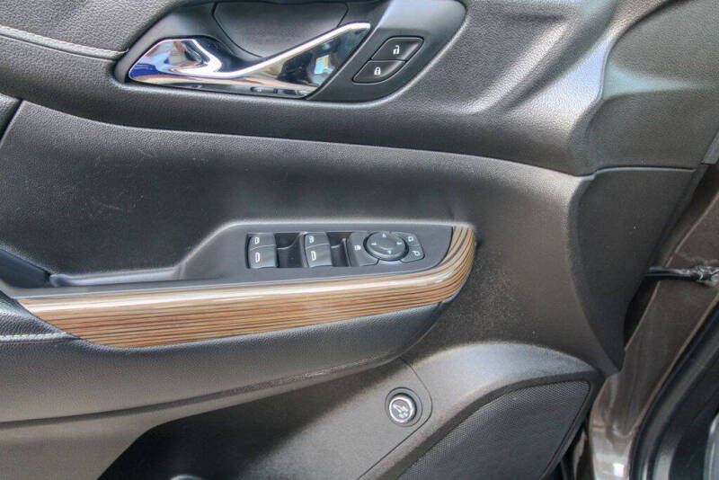 2020 GMC Acadia SLE