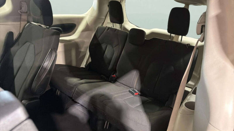 2017 Chrysler Pacifica Touring