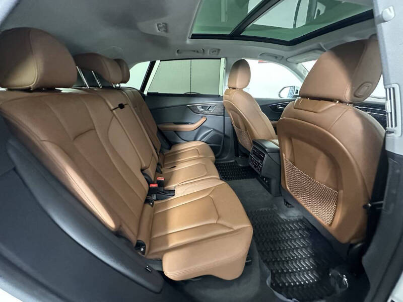 2022 Audi Q8 quattro Prestige 55 TFSI