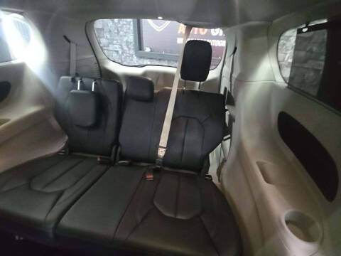 2019 Chrysler Pacifica Touring L Plus