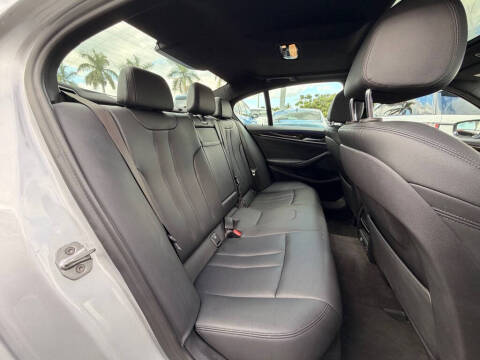 2020 BMW 5 Series 530i