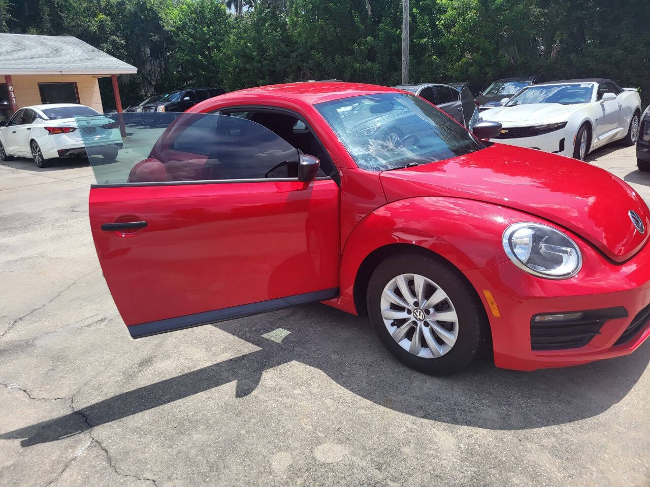 2017 Volkswagen Beetle for sale at FAMILY AUTO BROKERS in Longwood, FL