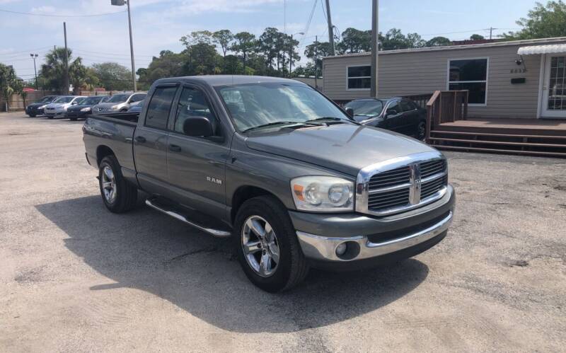 2008 Dodge Ram Pickup 1500 for sale at Friendly Finance Auto Sales in Port Richey FL