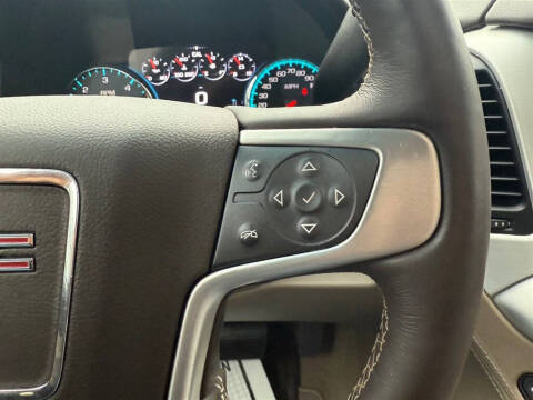 2017 GMC Yukon XL SLT