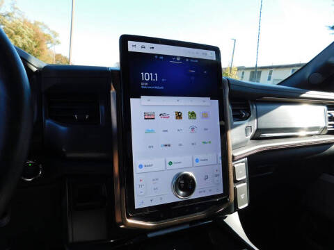 2022 Ford F-150 Lightning Lariat