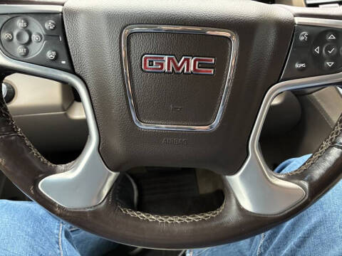 2017 GMC Yukon SLT