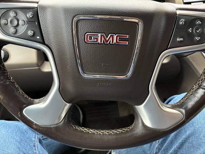 2017 GMC Yukon SLT