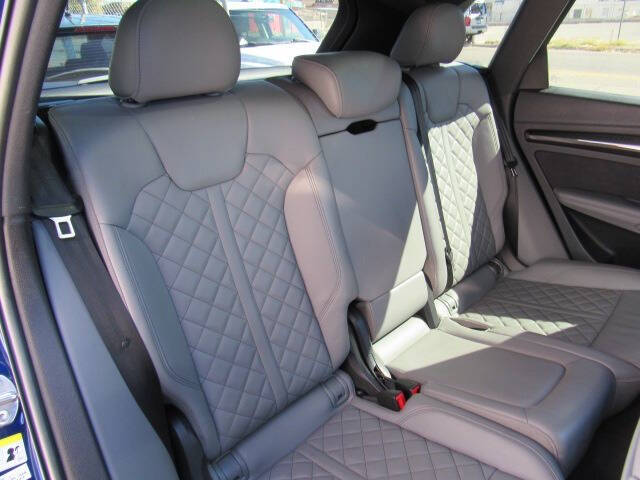 2019 Audi SQ5 3.0T quattro Premium Plus