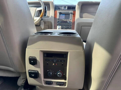 2011 Lincoln Navigator