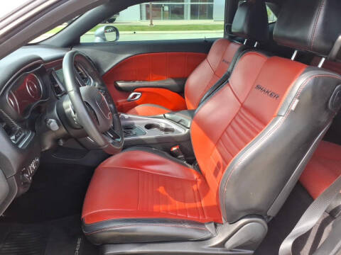 2016 Dodge Challenger R/T Plus Shaker