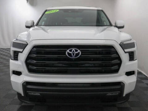 2024 Toyota Sequoia SR5