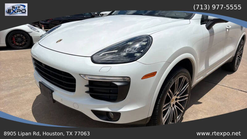 2017 Porsche Cayenne Platinum Edition