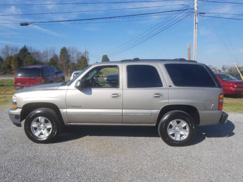 2002 Chevrolet Tahoe for sale at CAR-MART AUTO SALES in Maryville TN