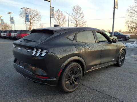 2025 Ford Mustang Mach-E GT