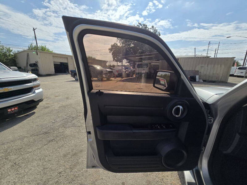 2011 Dodge Nitro Heat