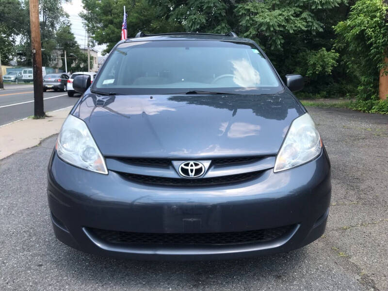 2007 Toyota Sienna for sale at Nex Gen Autos in Dunellen NJ