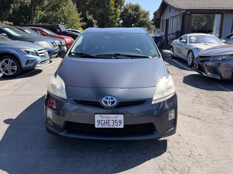 2011 Toyota Prius Two