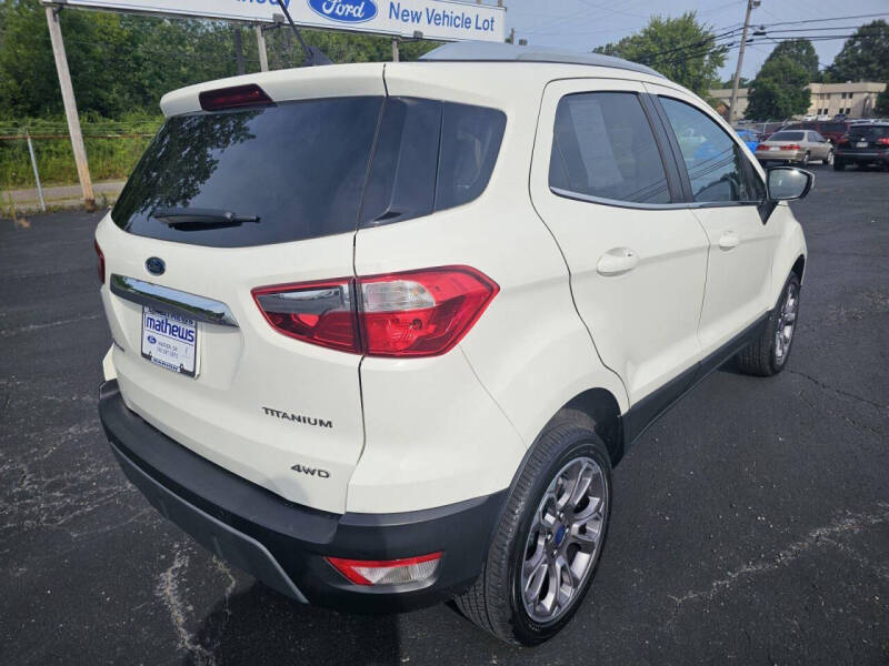 2022 Ford EcoSport Titanium