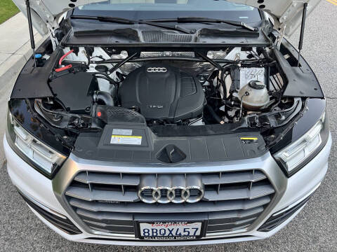 2018 Audi Q5 2.0T quattro Premium Plus