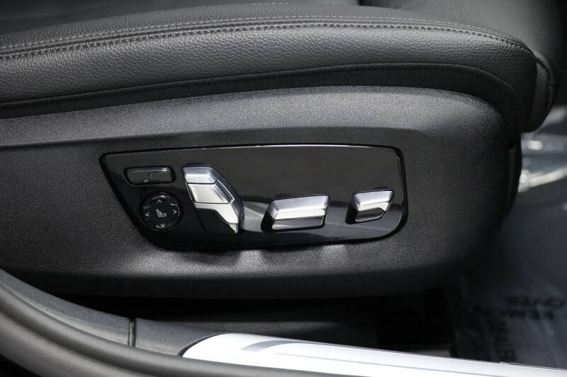 2021 BMW 7 Series 740i