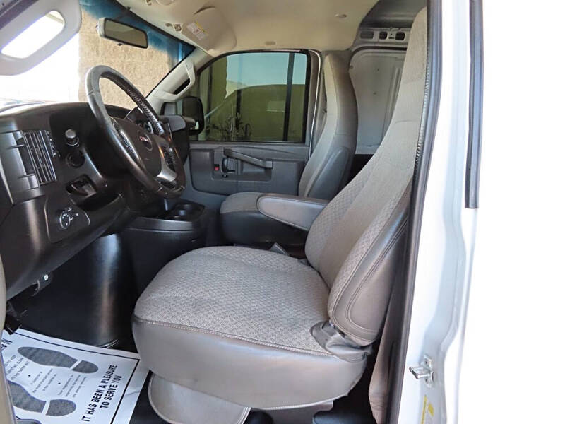 2019 GMC Savana 2500