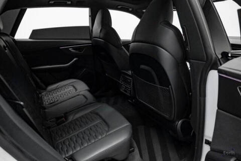 2023 Audi RS Q8 4.0T quattro