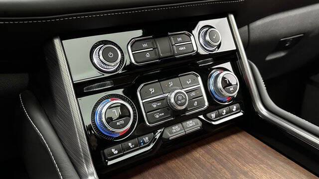 2024 GMC Yukon XL Denali Ultimate