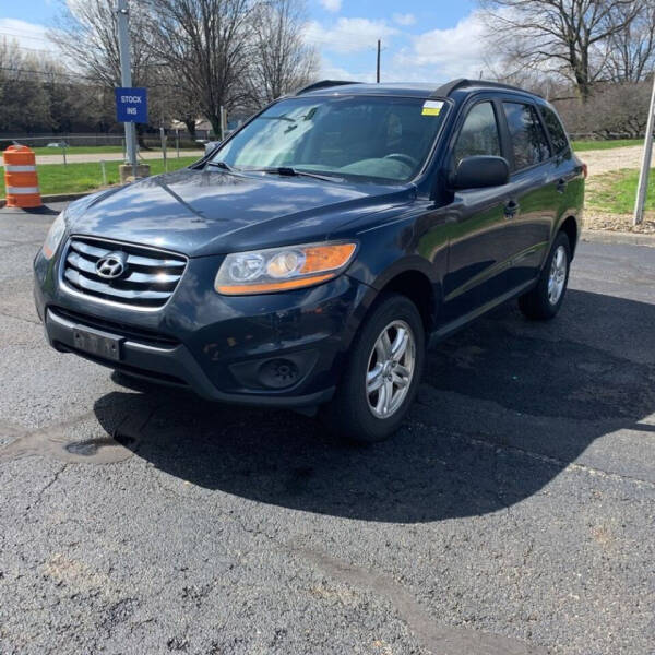 2011 Hyundai Santa Fe for sale at BUCKEYE DAILY DEALS in Lancaster OH