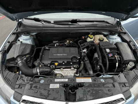 2011 Chevrolet Cruze LT Fleet