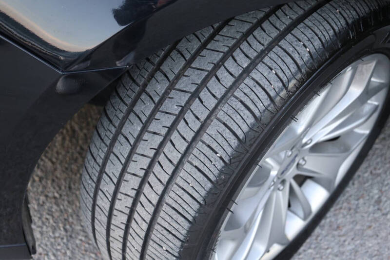 2017 Ford Taurus Limited