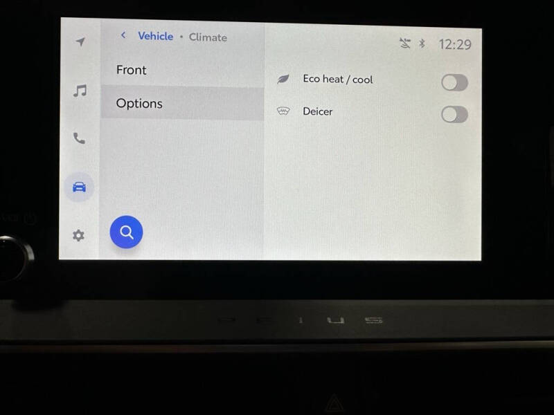 2025 Toyota Prius XLE