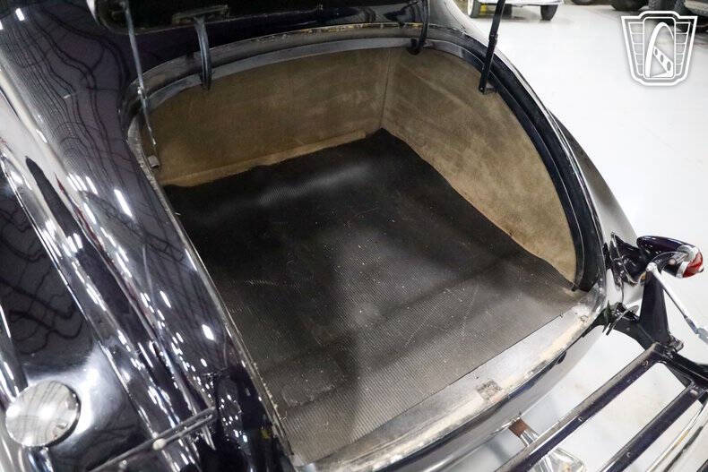 1938 Packard Super Eight