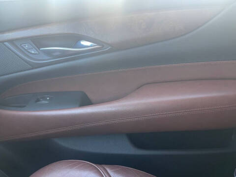 2015 Cadillac Escalade Luxury