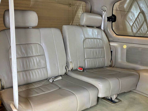 2000 Lexus LX 470