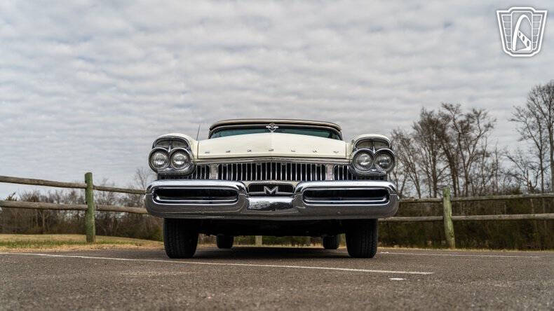 1957 Mercury Monterey