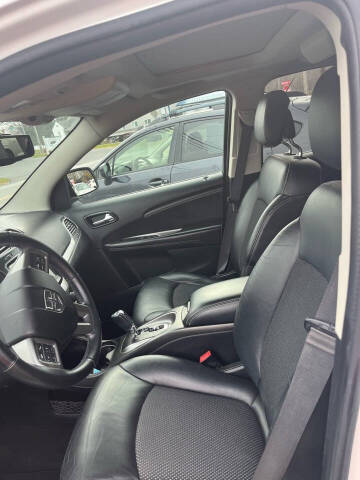 2017 Dodge Journey Crossroad