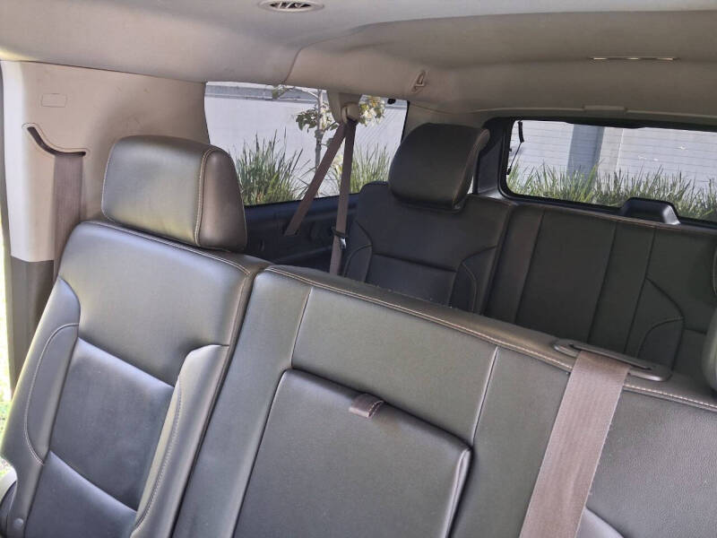 2015 Chevrolet Suburban LT