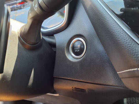 2023 Toyota Corolla Hatchback SE