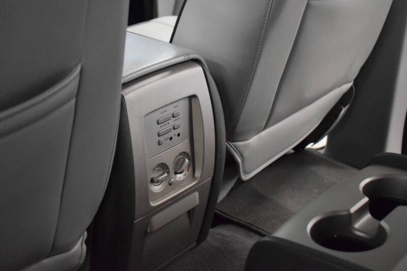 2006 Lincoln Navigator Luxury