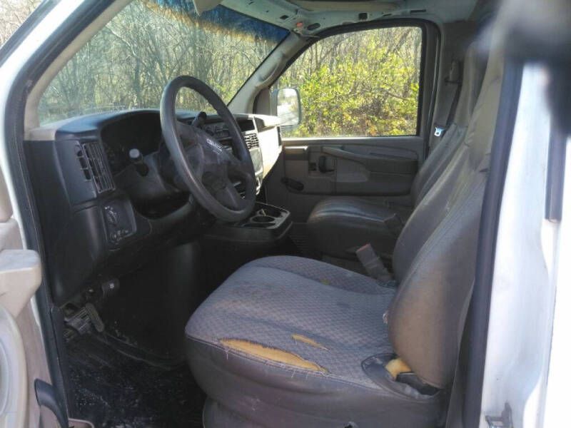 2004 GMC Savana 2500
