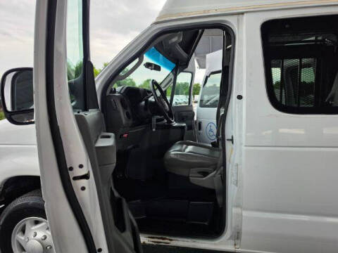2009 Ford E-Series E-350 SD