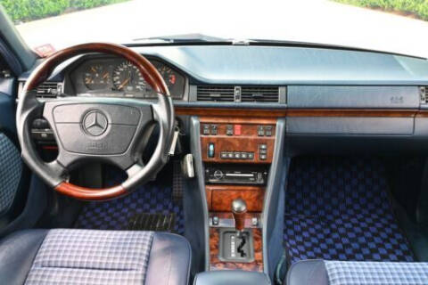 1992 Mercedes-Benz 500-Class