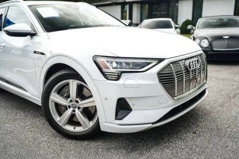 2019 Audi e-tron quattro Premium Plus