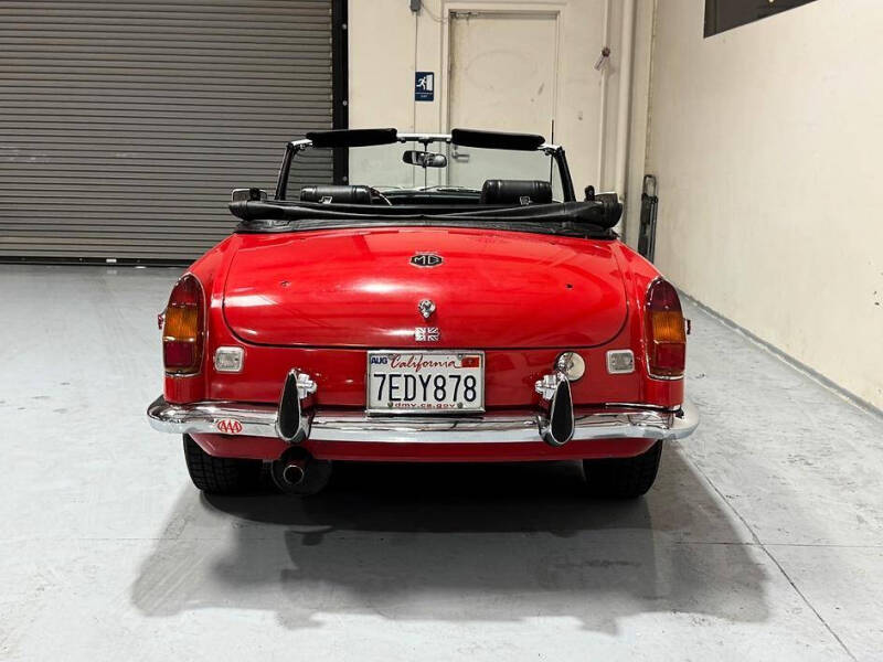 1972 MG MGB