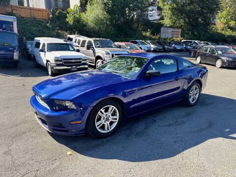 2014 Ford Mustang V6