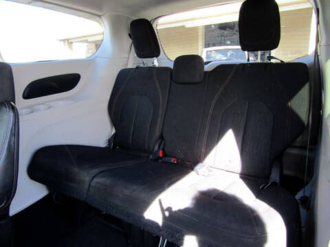 2017 Chrysler Pacifica Touring